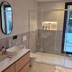 シャレー Ultra-modern 5-bed Luxury With Private Pool & Cinema 13 Min To *