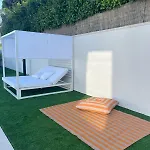 Ultra-modern 5-bed Luxury With Private Pool & Cinema 13 Min To シャレー