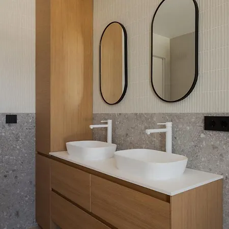 Ultra-modern 5-bed Luxury With Private Pool & Cinema 13 Min To Alicante