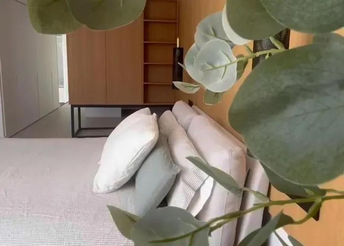 Domek alpejski Ultra-modern 5-bed Luxury With Private Pool & Cinema 13 Min To