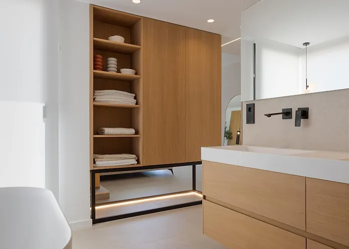 Domek alpejski Ultra-modern 5-bed Luxury With Private Pool & Cinema 13 Min To Alicante
