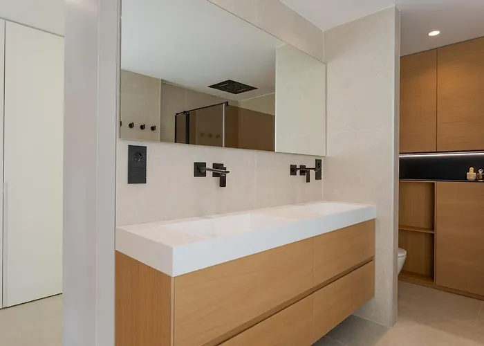 Ultra-modern 5-bed Luxury With Private Pool & Cinema 13 Min To Domek alpejski *
